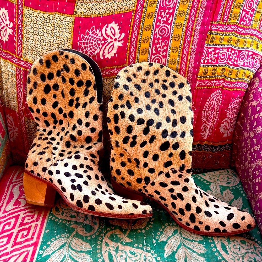 Dopp City Rachel Cowboy Boot in Cheetah (size 12, fits like 11)